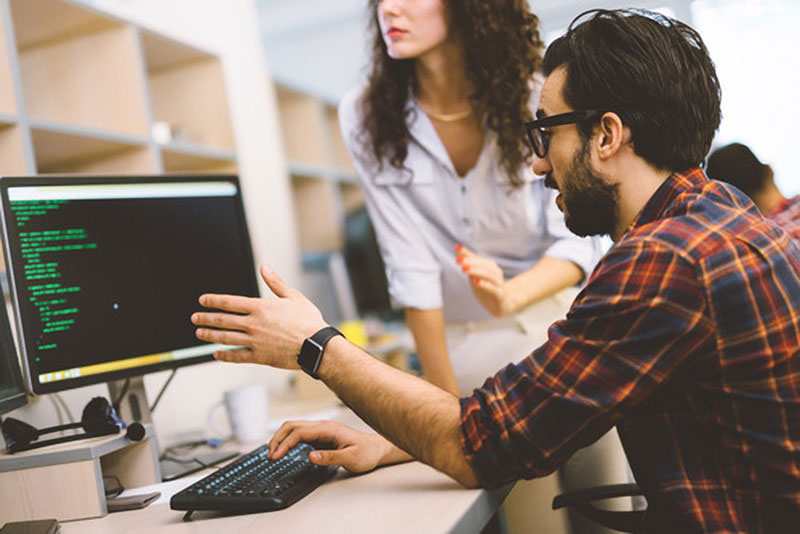 how to choose software development company